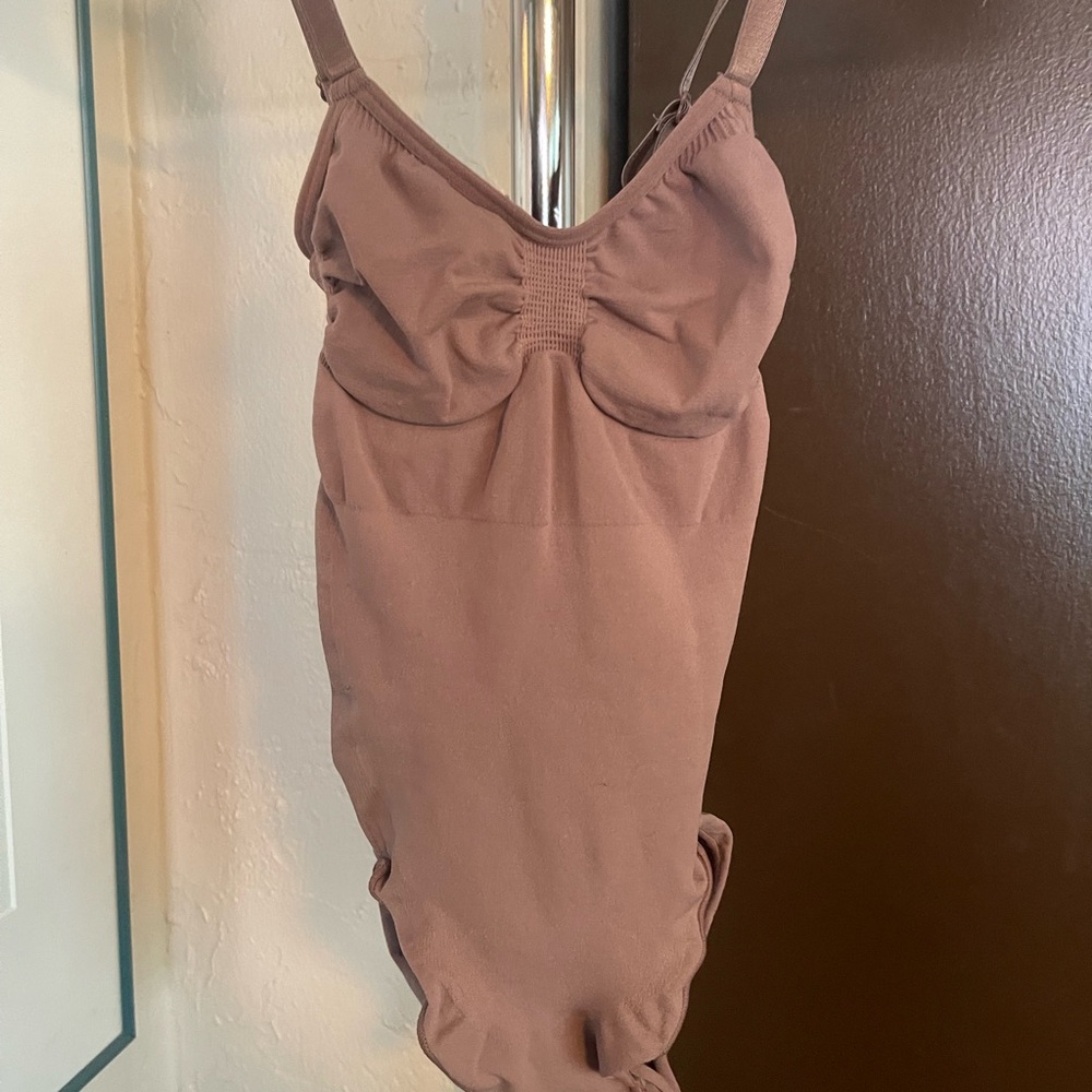 SKIMS shape wear